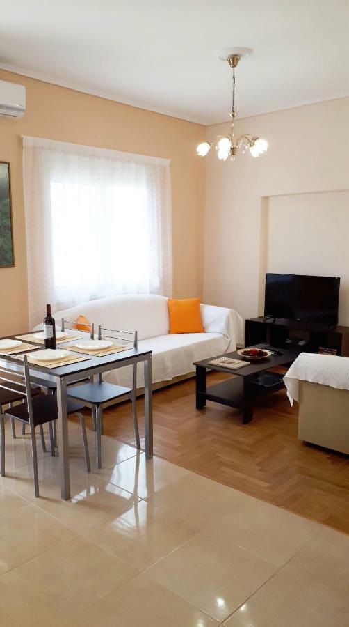 Stylish Apartment Near Katechaki Atene Esterno foto